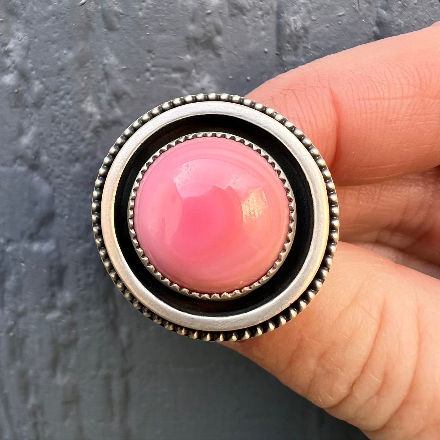 Pink Queen Conch Shell Ring – Shadowbox Setting in Sterling Silver Size 9