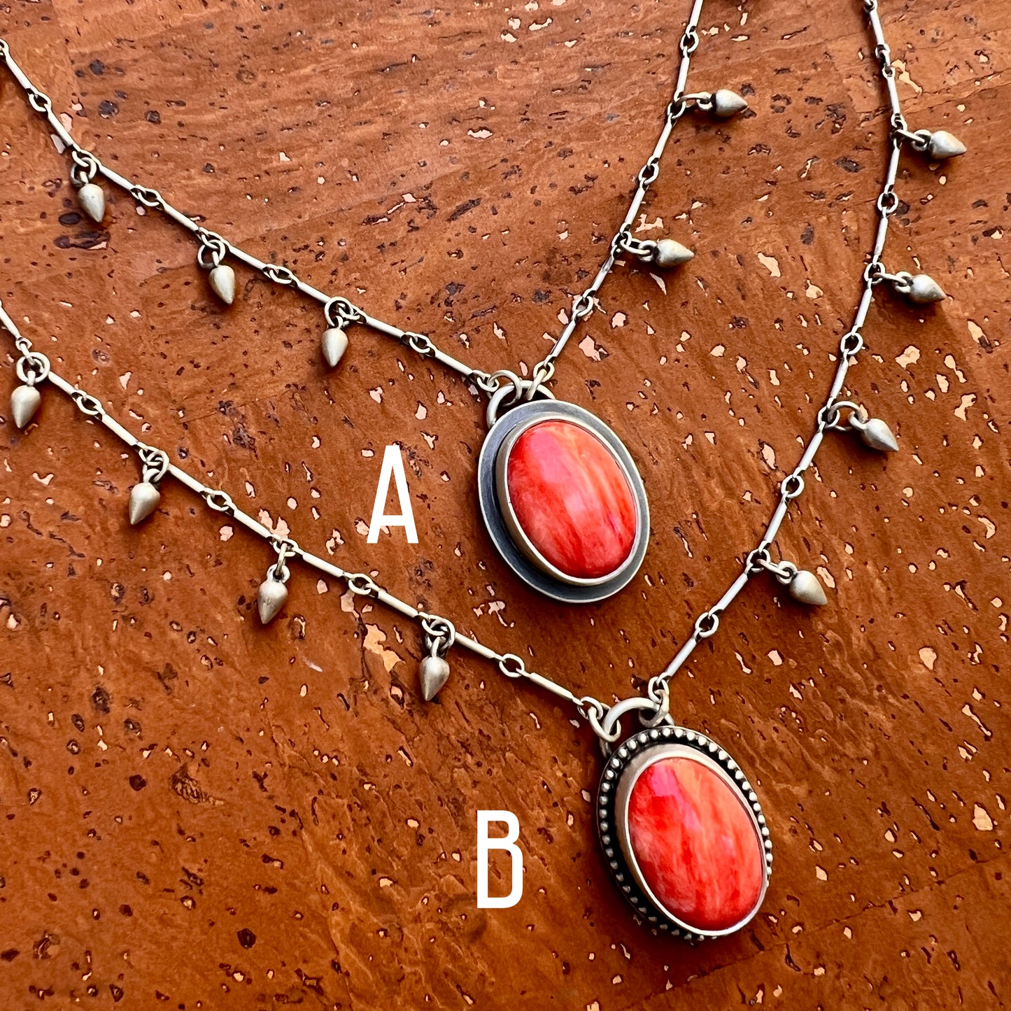 Red spiny oyster shell raindrop necklace (A,B)