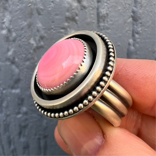 Pink Queen Conch Shell Ring – Shadowbox Setting in Sterling Silver Size 9